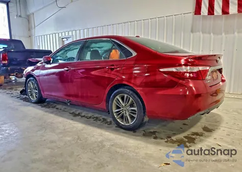 2017 Toyota Camry Le z USA, uszkodzony, nr VIN 4T1BF1FK4HU724294